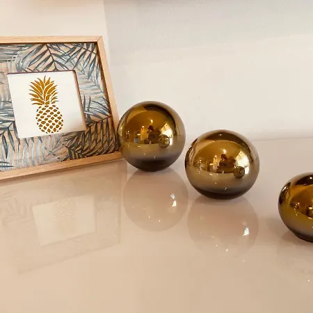 Enjoy A Sunny With Pool Next To The Sea