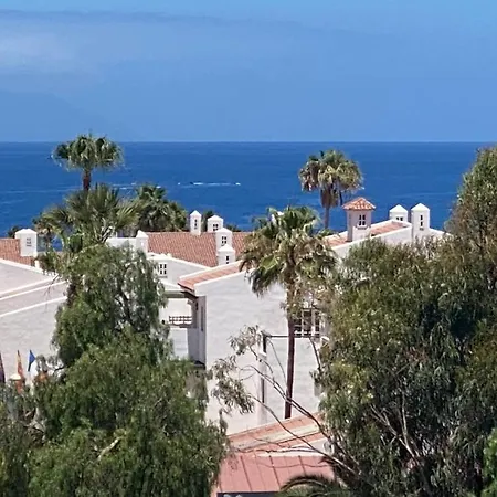 公寓 Enjoy A Sunny With Pool Next To The Sea 阿德耶